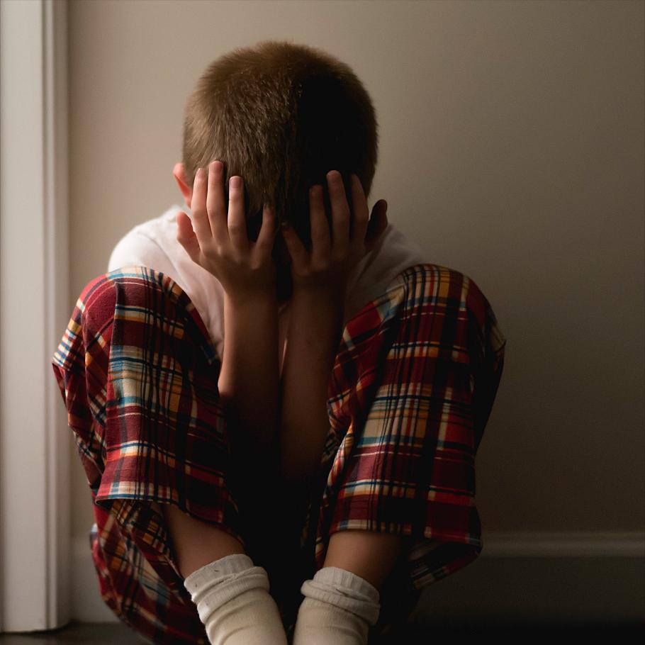 压力山大，欧国联比赛球场上情绪高涨压力逼近