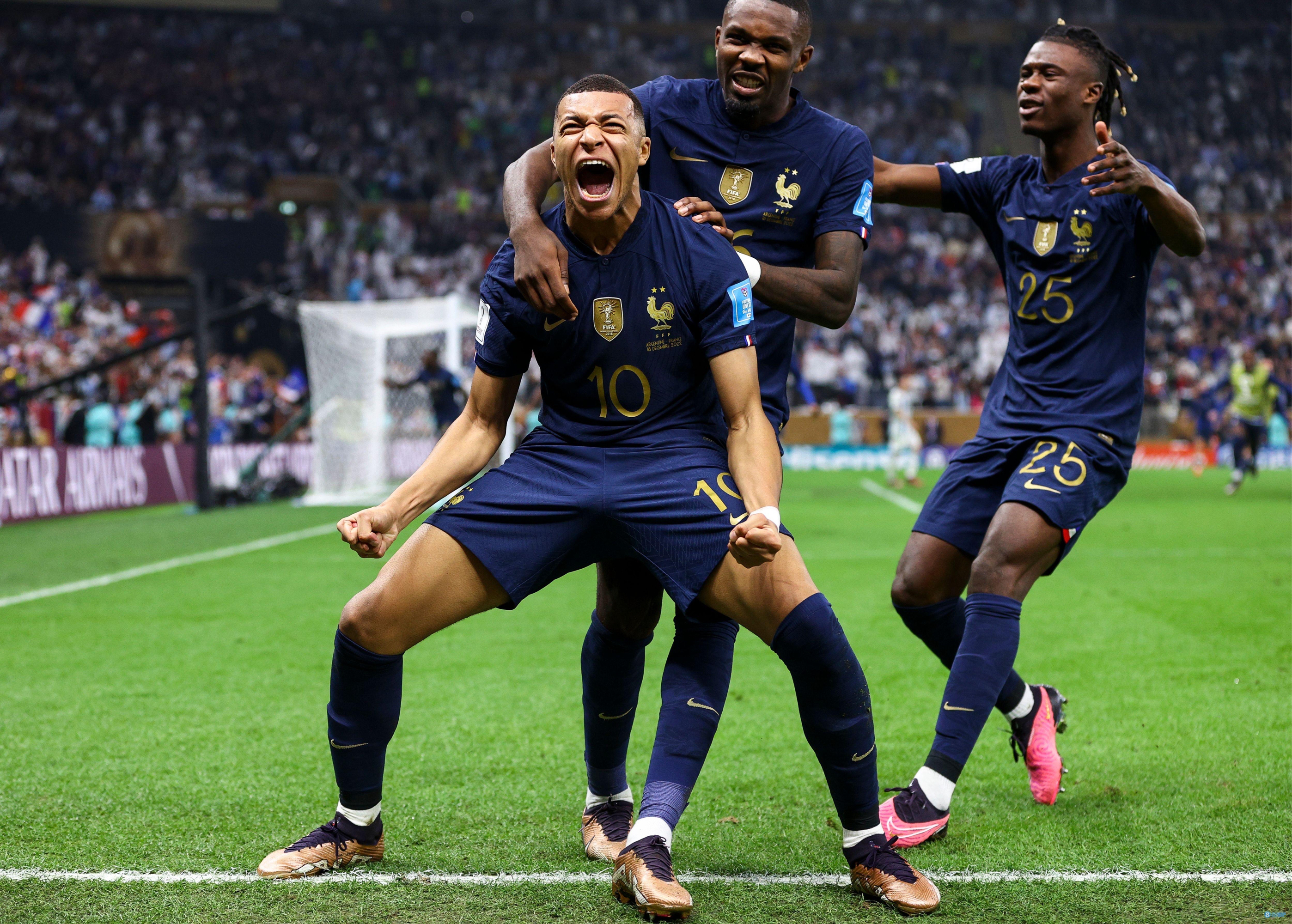 波兰力克克罗地亚,喜获关键三分 波兰力克克罗地亚,喜获关键三分