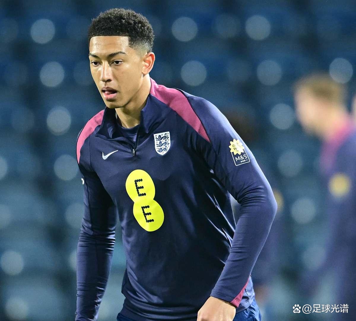 RB莱比锡年度最佳射手获奖，期待更多进球