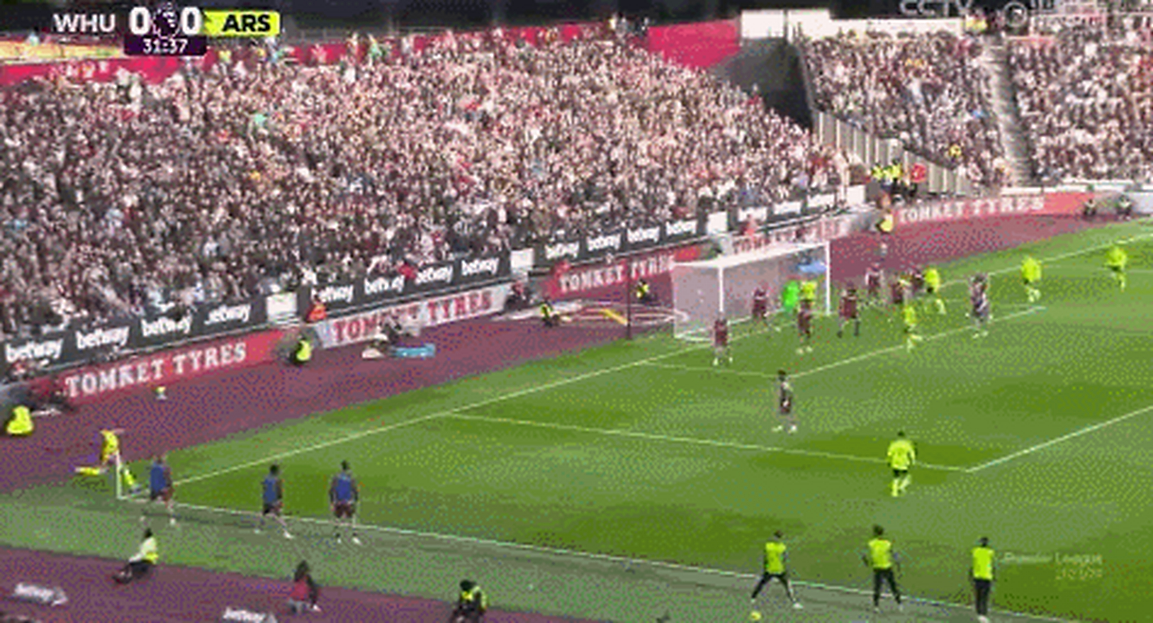 阿森纳客场逼平西汉姆，争取更多积分