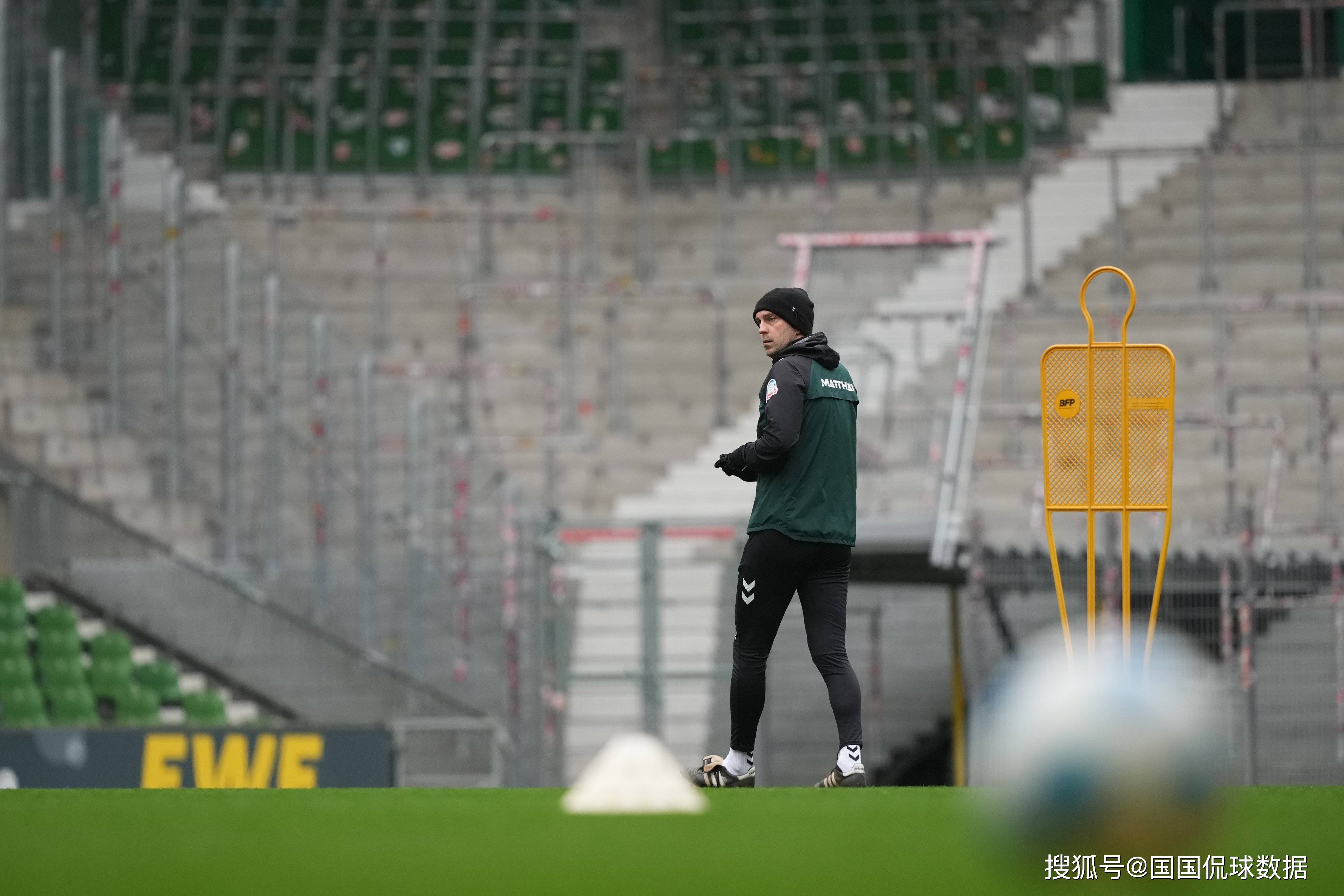 云达不莱梅再次客场失利，形势不容乐观