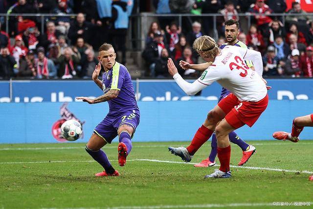 关于沃尔夫斯堡客场战胜勒沃库森，展现出强大实力的信息