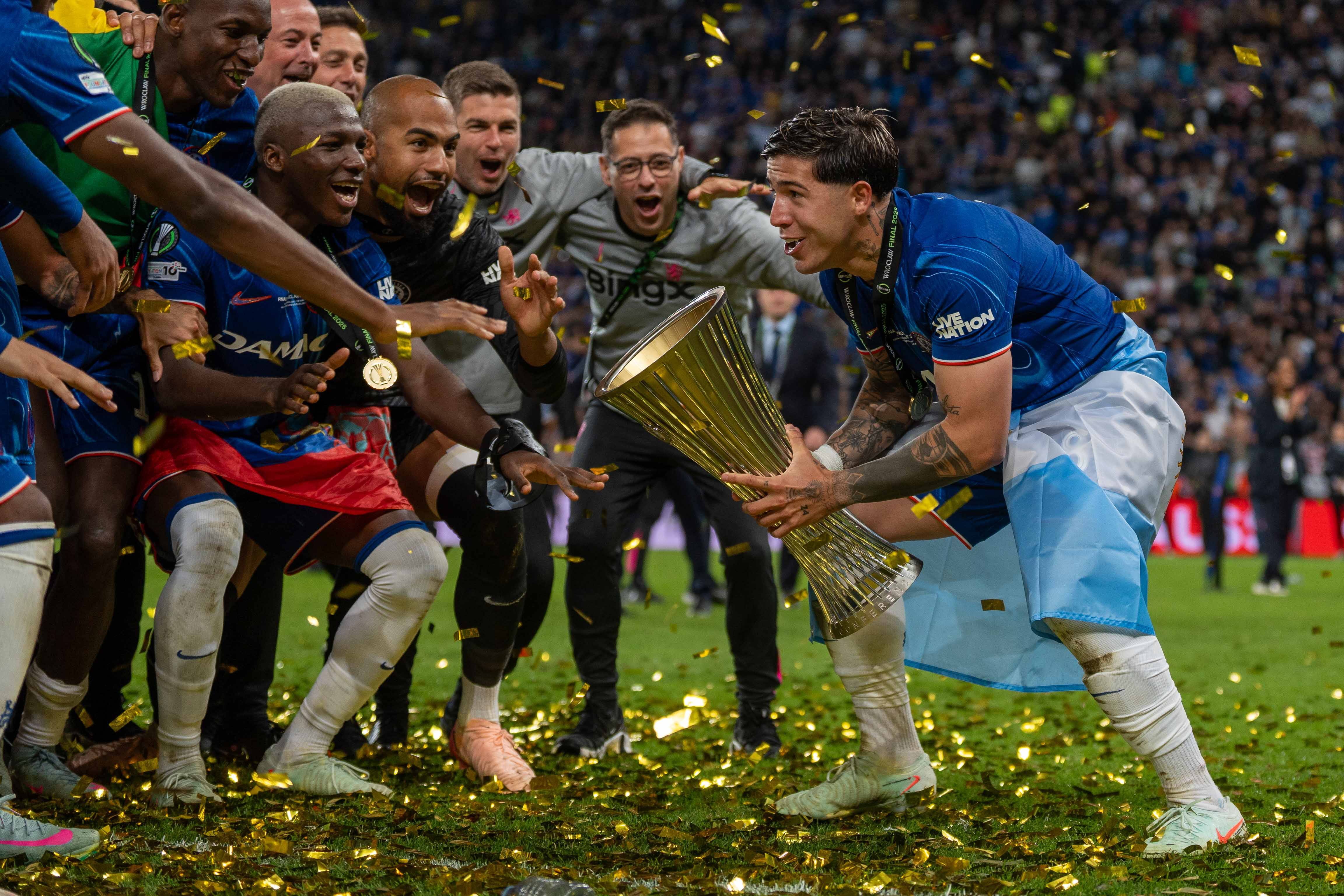 切尔西淘汰对手,晋级欧冠半决赛 切尔西淘汰对手,晋级欧冠半决赛