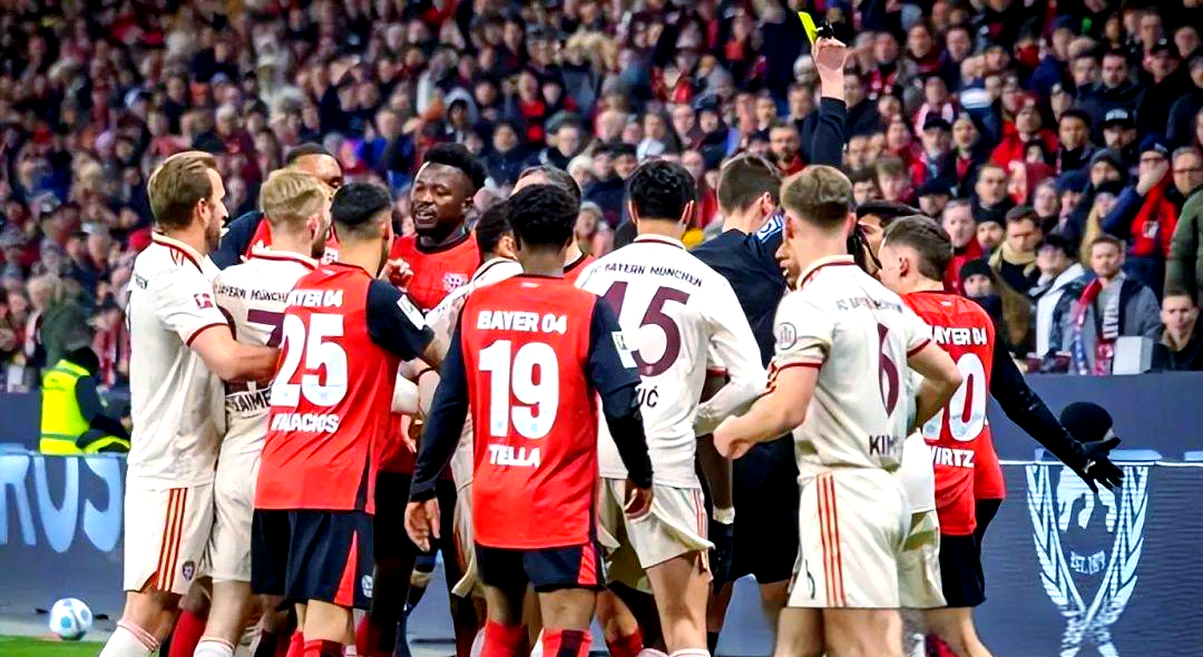 拜仁慕尼黑主场战平勒沃库森，暂时领跑德甲积分榜