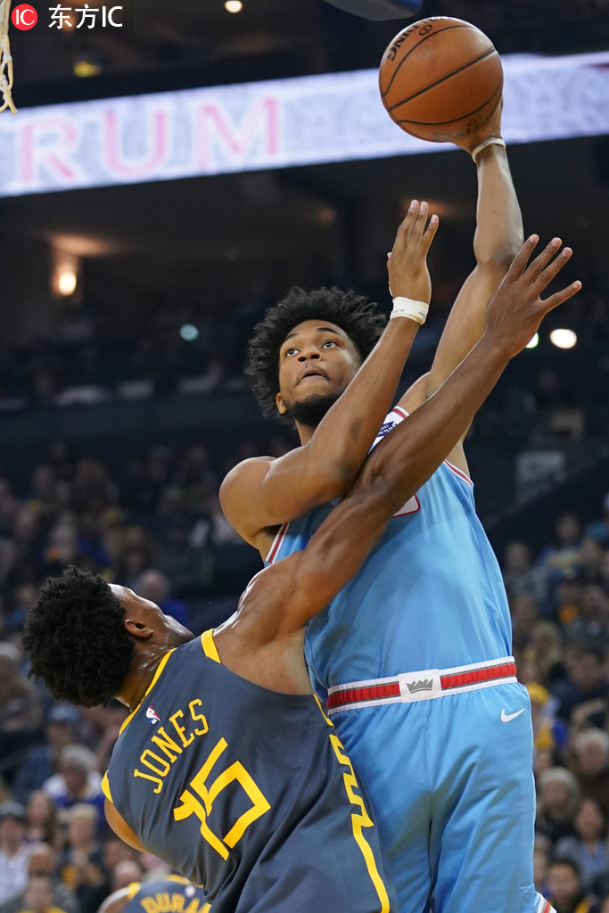 国王险胜雷霆，戈伯特手感火热