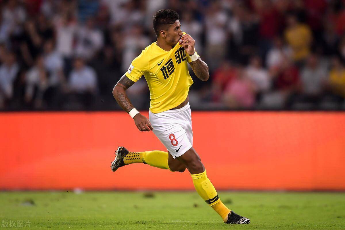 保利尼奥建功高拉特破门,广州恒大客场2-0胜柏太阳神迎首胜 保利尼奥建功高拉特破门,广州恒大客场2-0胜柏太阳神迎首胜