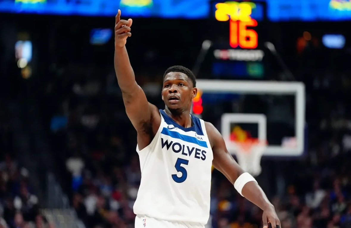 森林狼负于小牛,遭遇三连败 森林狼负于小牛,遭遇三连败